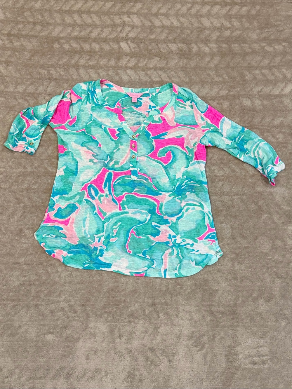 Lilly Pulitzer Pink Blue Green Floral Print Henley Top Tunic XS 3/4 Sleeve